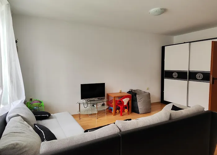 Nev Apartament Burgas